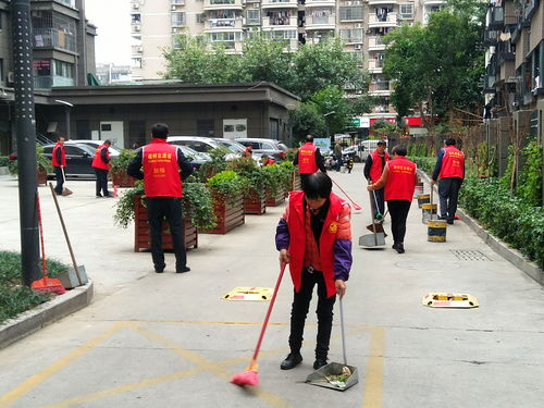 鼓楼区启动 家在鼓楼 靓丽过年 清洁月志愿服务行动